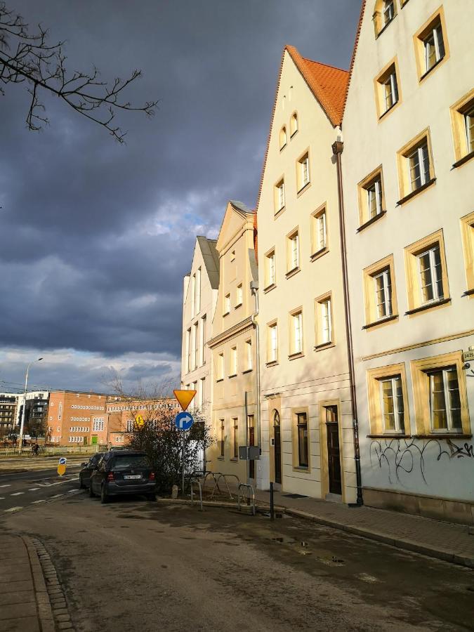 ✰Mansarda Na Bialoskorniczej✰5 Minut Od Rynku Вроцлав Экстерьер фото